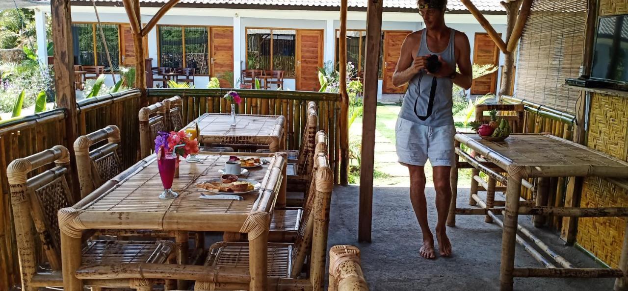 Elisa Homestay Areguling Kuta  Exteriör bild
