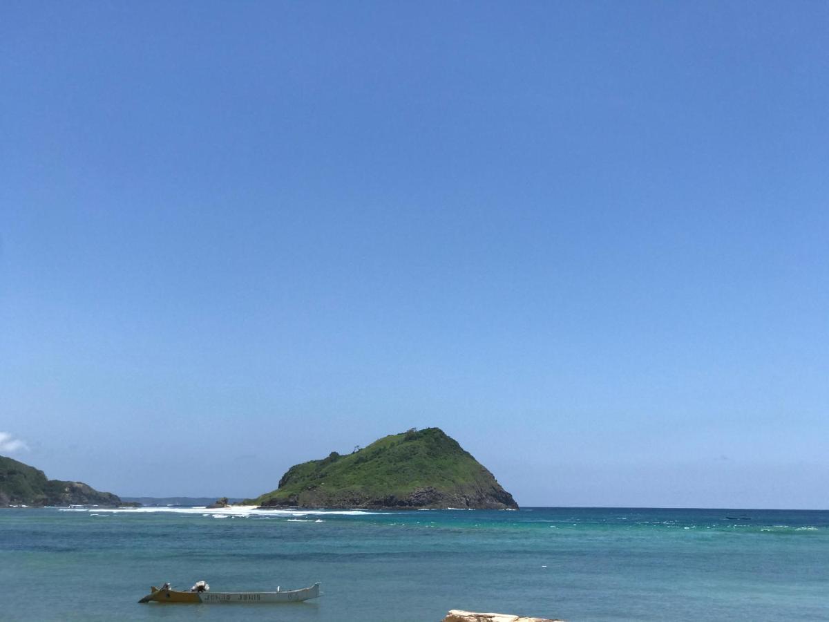 Elisa Homestay Areguling Kuta  Exteriör bild