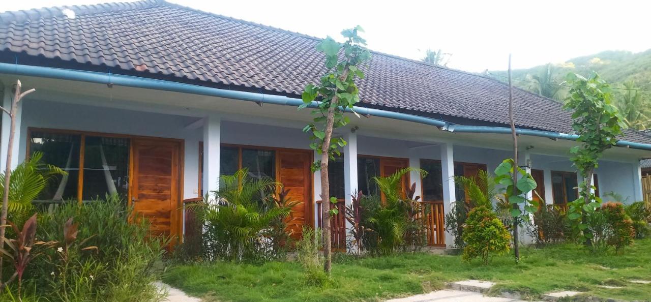 Elisa Homestay Areguling Kuta  Exteriör bild
